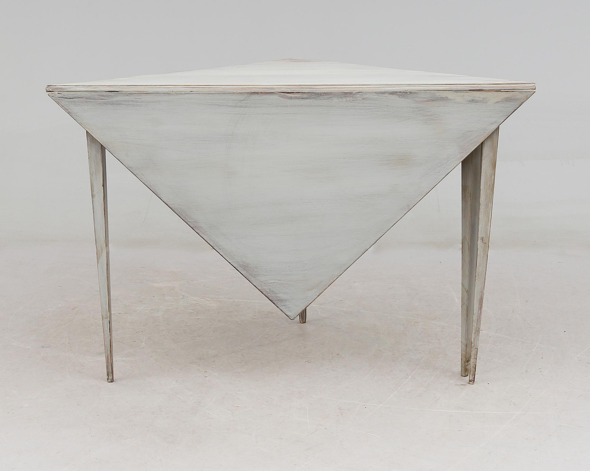 HÖRNBORD, 1800-talets mitt.