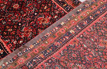 Gallerimatta, Hosseinabad, ca 445 x 115 cm.