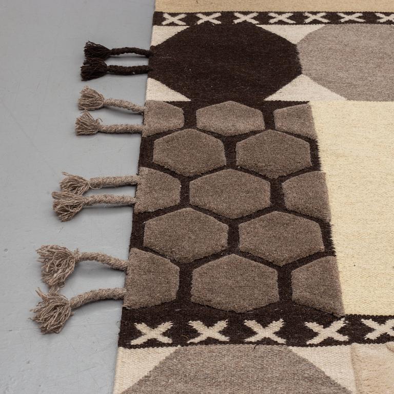 MATTA, lugg och kelim, "souf", ca 240 x 170 cm.