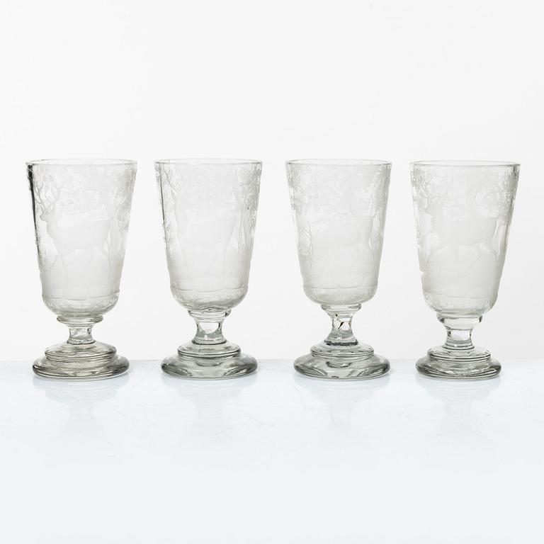 A lidded cup with four glasses, 20th century.