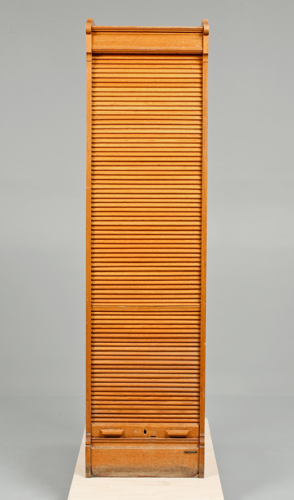 ARKIVSKÅP, Åtvidabergs Snickerifabrik, Åtvidaberg, omkring 1900-talets mitt.