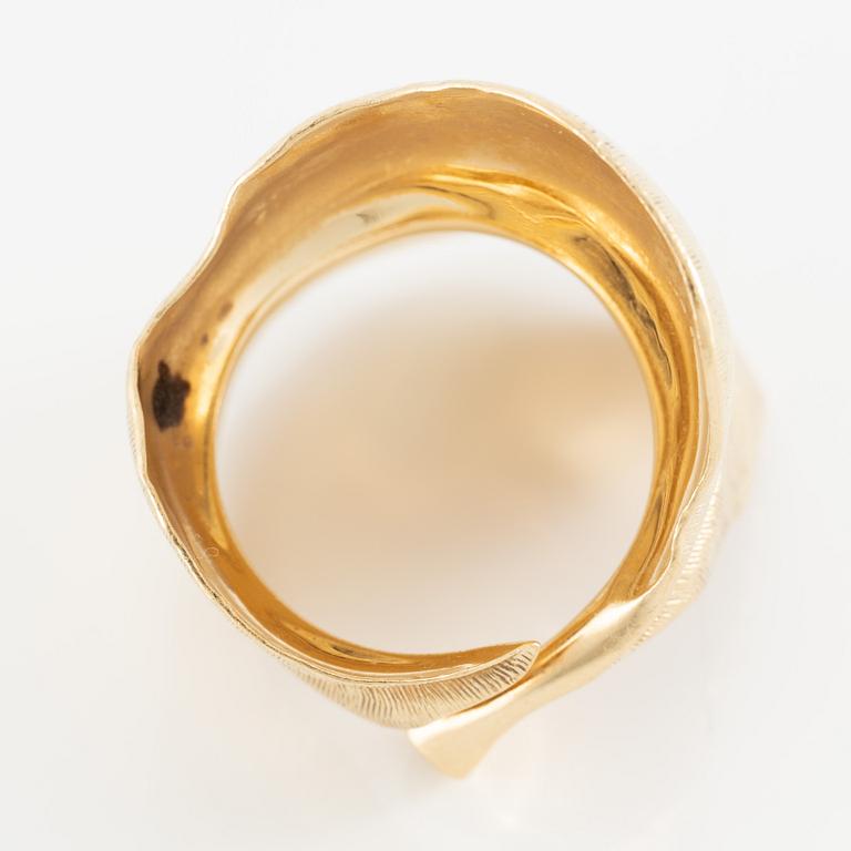 Ole Lynggaard, ring, "Leaf", 18K gold.