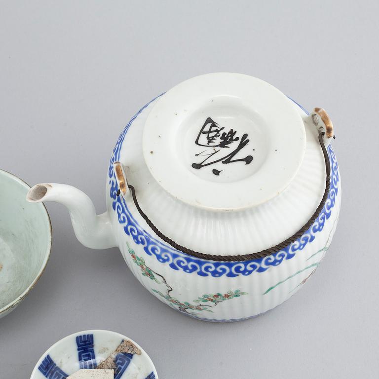 PARTI PORSLIN, 8 delar, Kina, 1800- och 1900-tal.