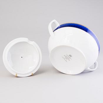 SIGVARD BERNADOTTE, A 58-piece porcelain dinner set, "Christineholm".