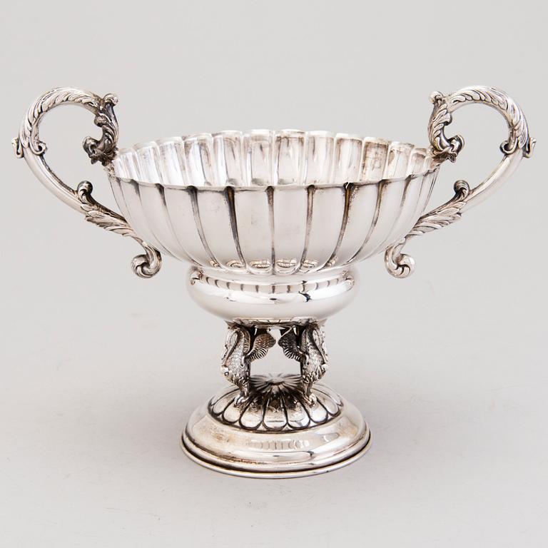 A Spanish footed silver bowl, 20th Century.