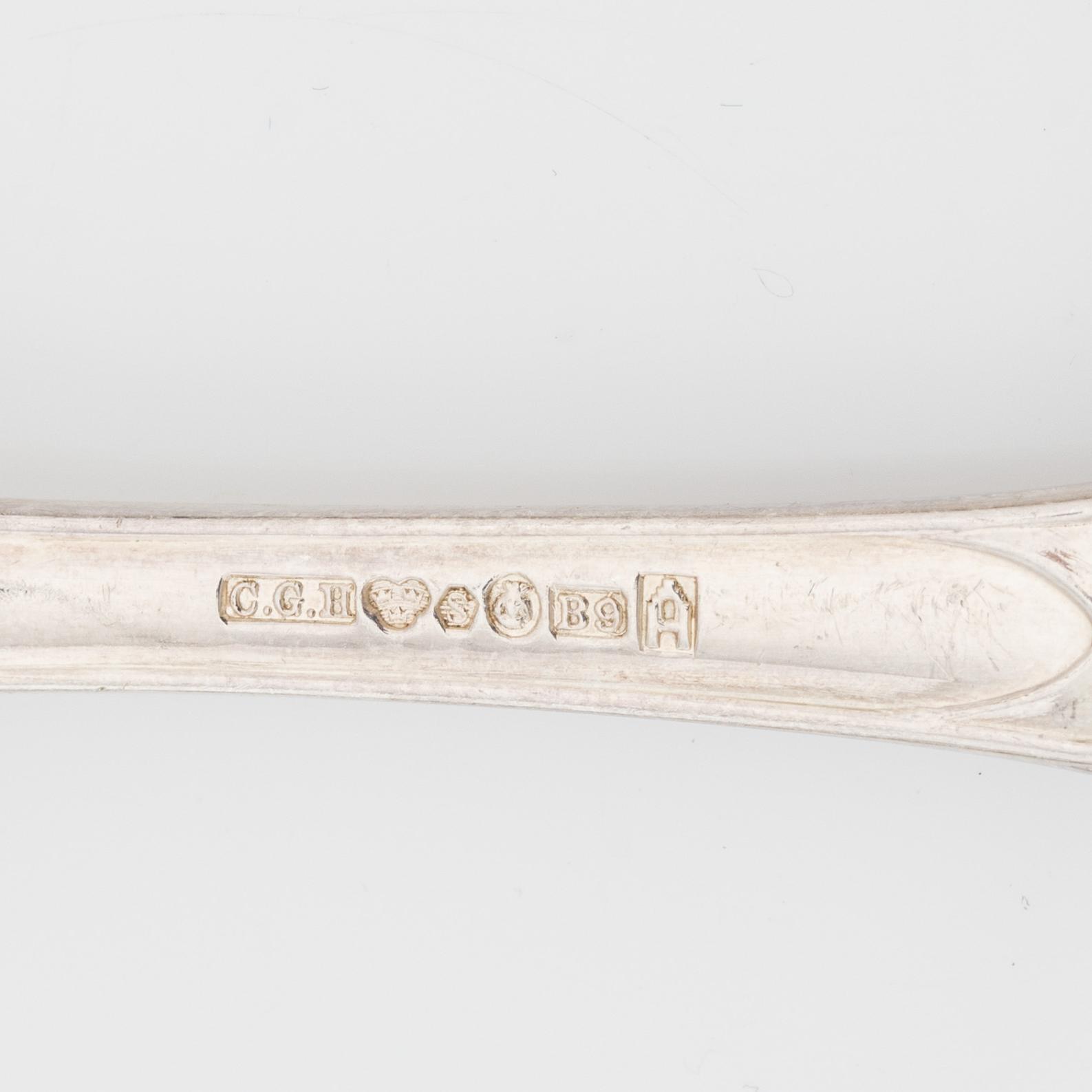 Bestickuppsättning, silver, 96 delar, "Olga", C.G.H, 1940/50-tal.