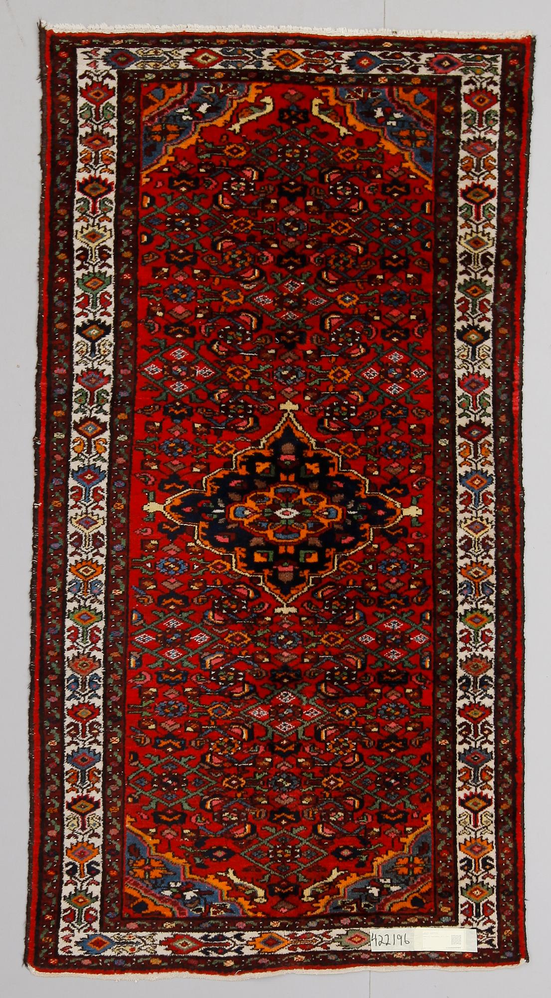 MATTA, Hamadan,ca 205 x 105 cm.