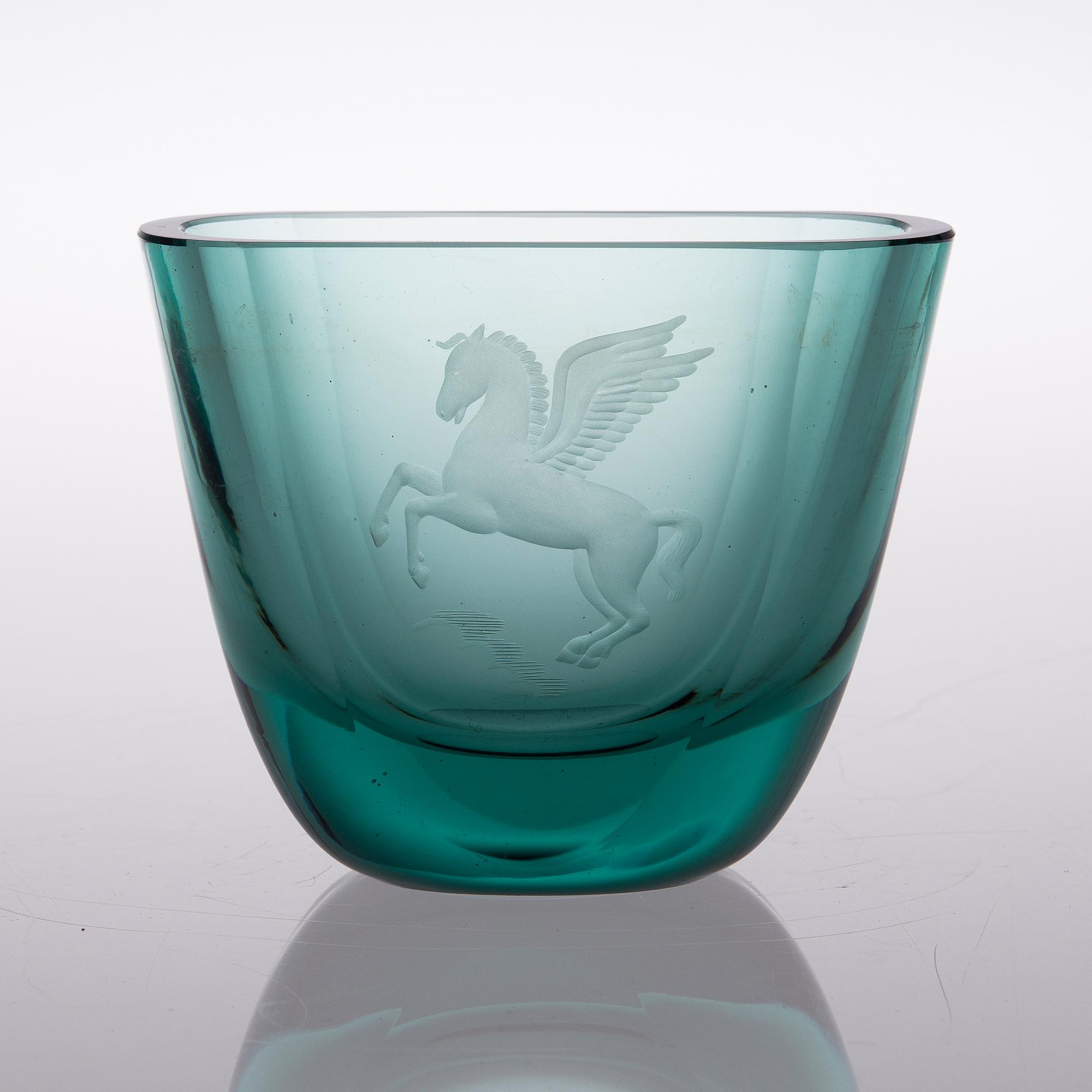 GÖRAN HONGELL, vase, glass, signed and dated, Karhula -47.