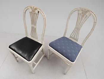 STOLAR, 2 st, gustavianska, omkring år 1800.