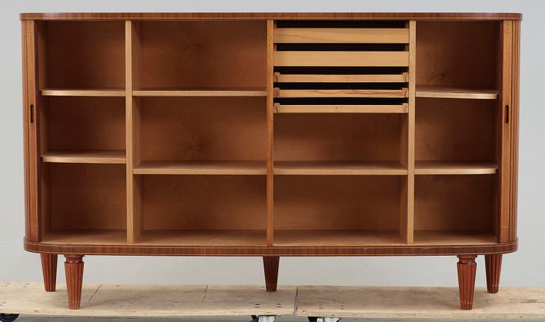 LINNESKÅP, Sverige, 1940/50-tal.