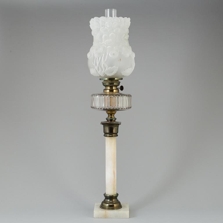 A Cerosene lamp, early 20th century.