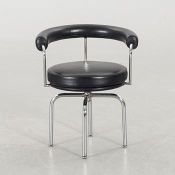 LE CORBUSIER, snurrfåtölj "LC 7" Cassina 1900-talets senare del.