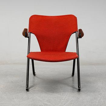 A mid 20th century armchair.