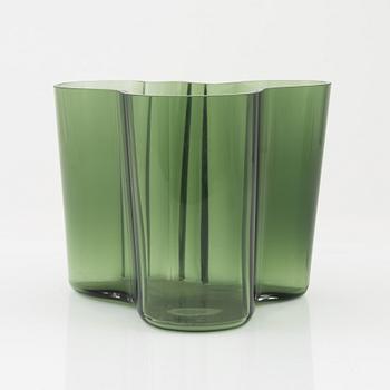 Alvar Aalto, vas, 50-års jubileumsvas, signerad A. Aalto 1936-1986 Iittala 6105/8000.