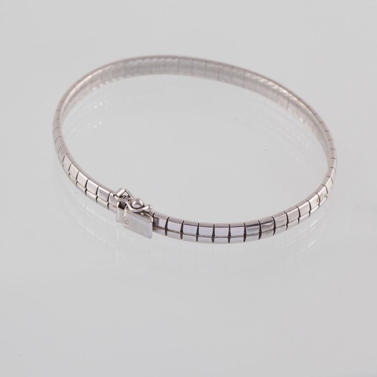 ARMBAND, 18K vitguld, importstämplat. Vikt 19,1 gram.