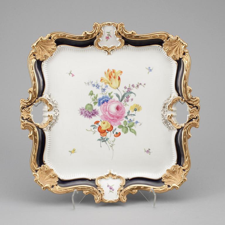 FAT, porslin, Rokokostil, Meissen, 1900-tal.
