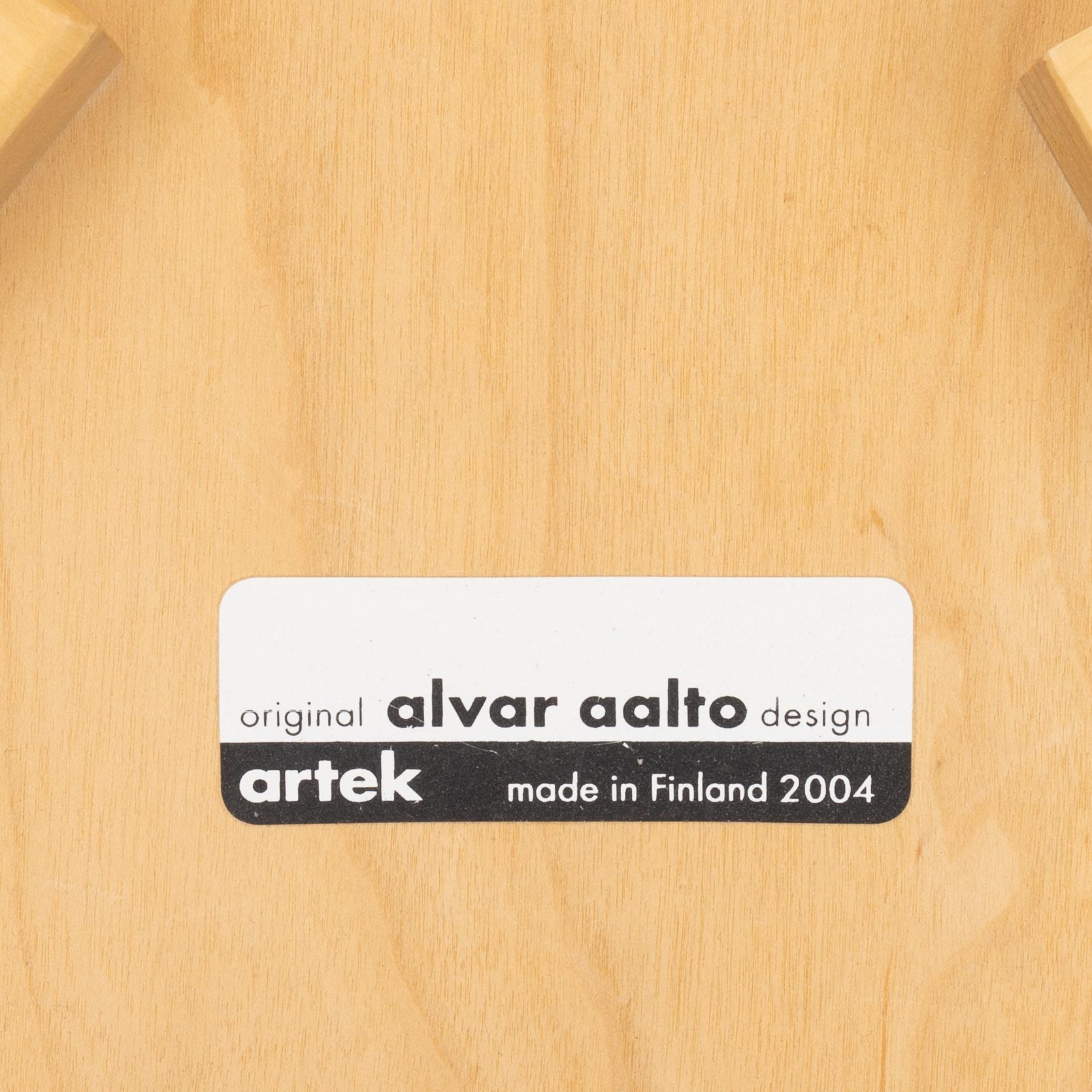 Alvar Aalto, children's chairs, 4 pcs, Artek, Finland.