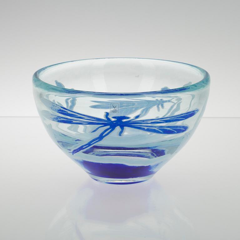 SKÅL, glas, "Förtrollande slända" signerad Astrid Gate, F-34/199 Special Edition, Johansfors.