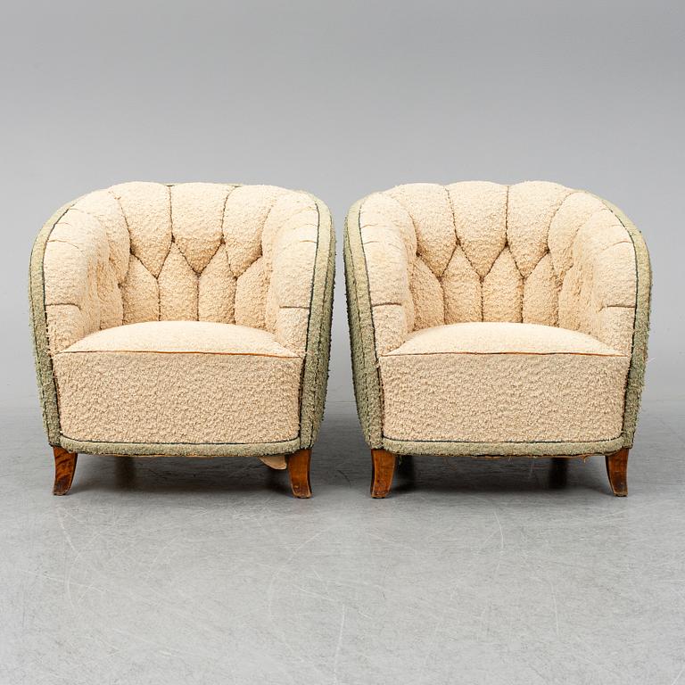 A pair of 1930s/1940s Swedish Modern easy chairs.