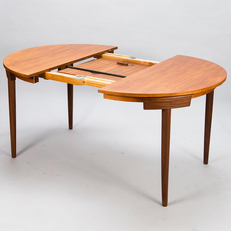 HANS OLSEN, A teak dining table with four chairs, Frem Røjle, Denmark 1950's.