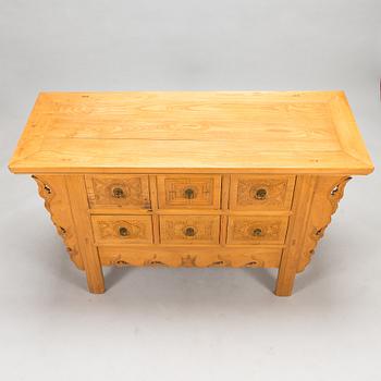 A Corean chest of drawers, 20th century.
