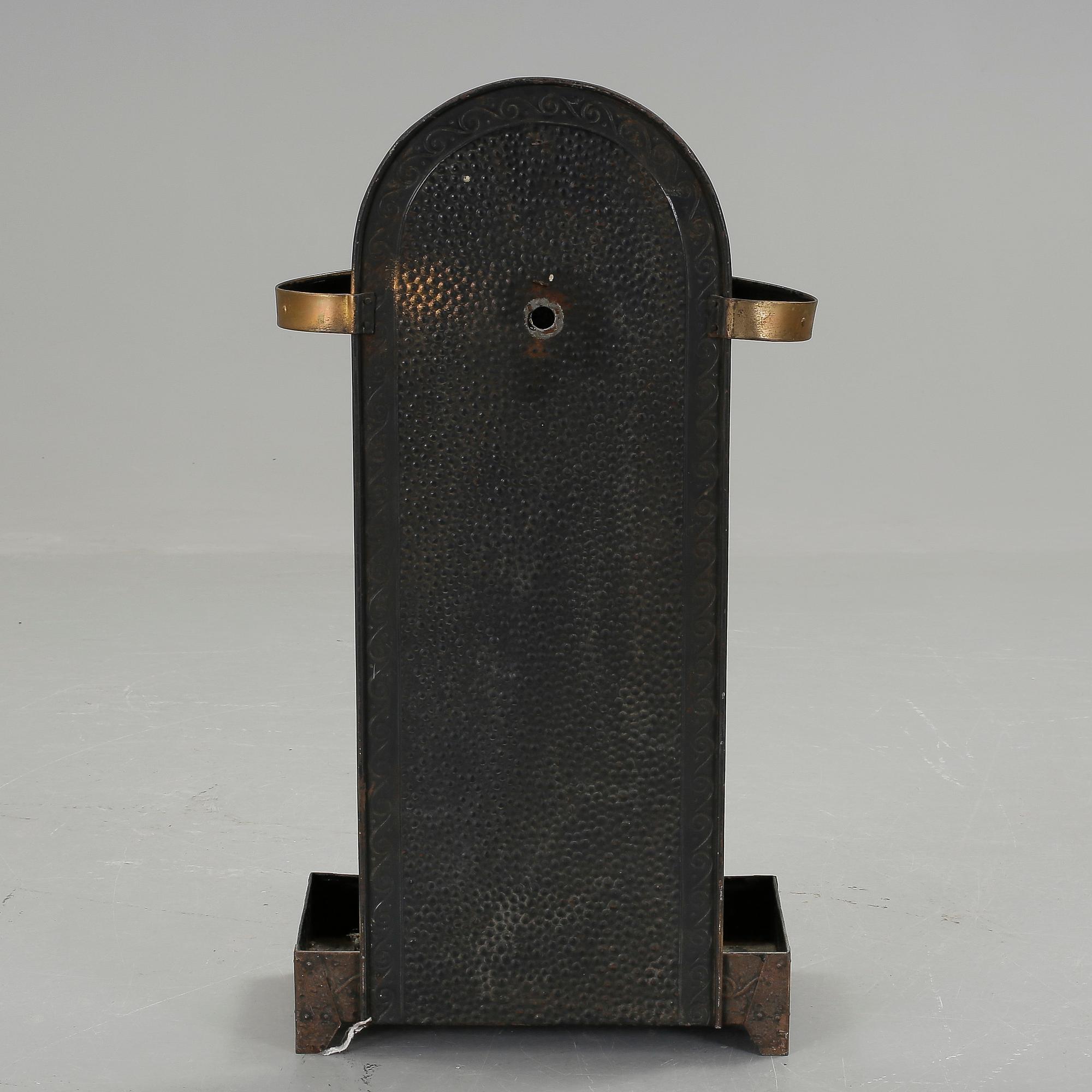 PARAPLYSTÄLL, plåt, 1900-talets första hälft.