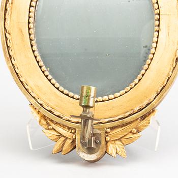 A PAIR OF 19TH CENTURY ONE-LIGHT GIRANDOLE MIRRORS.