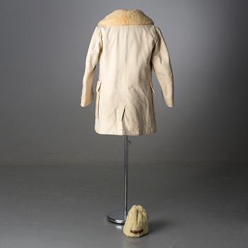 MILITÄRPÄLS samt MÖSSA, 1900-tal.
