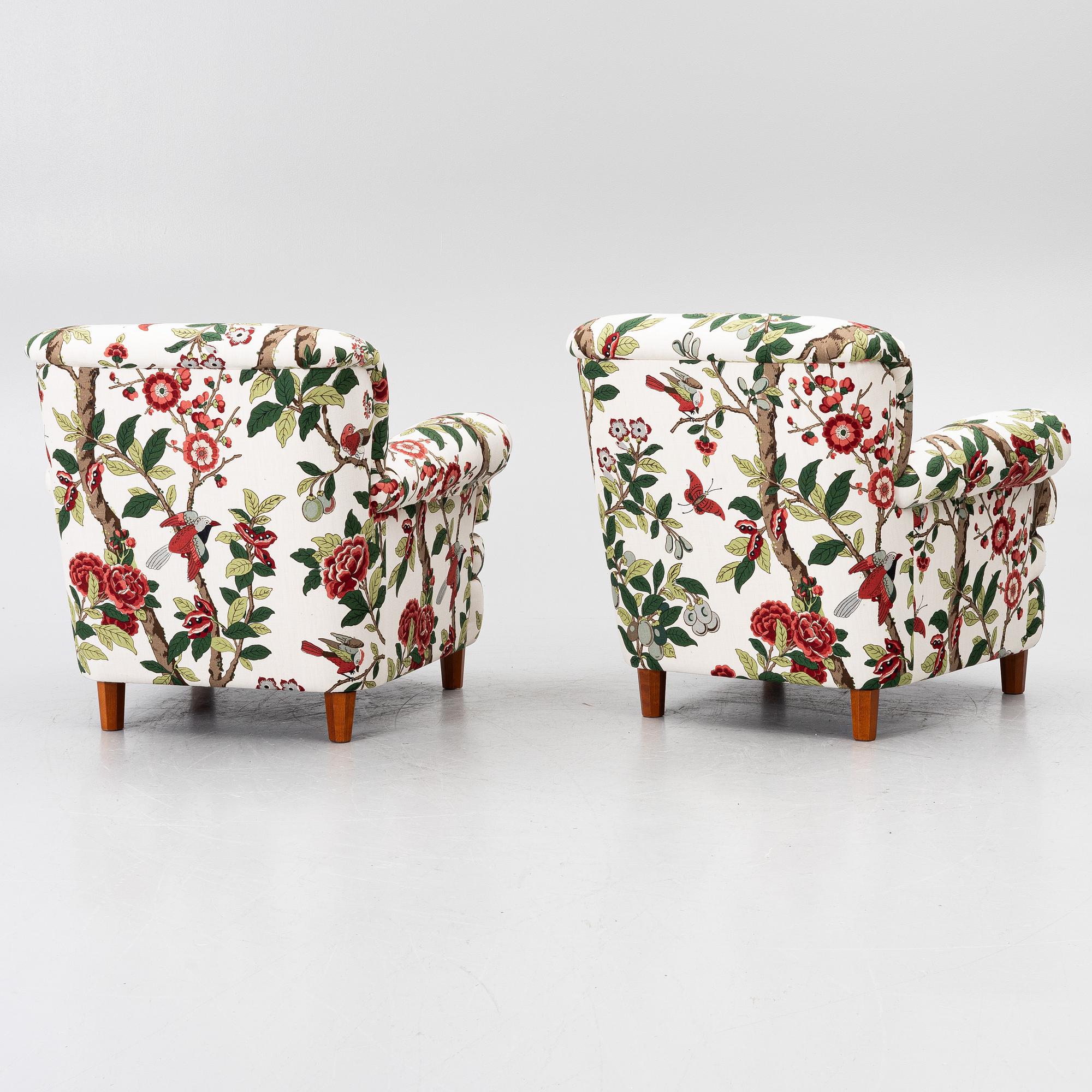 Josef Frank, a pair of model 336 armchairs, Firma Svenskt Tenn, AB O.H. Sjögren, 2017.
