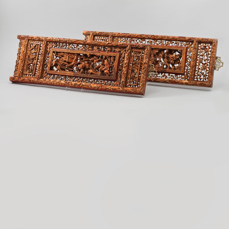 VÄGGDEKORATIONER, ett par, Kina, 1900-tal.