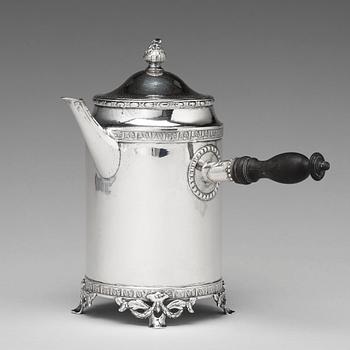 126. A Swedish 18th century silver coffee-pot, mark of Stephan Halling, Orebro 1784.