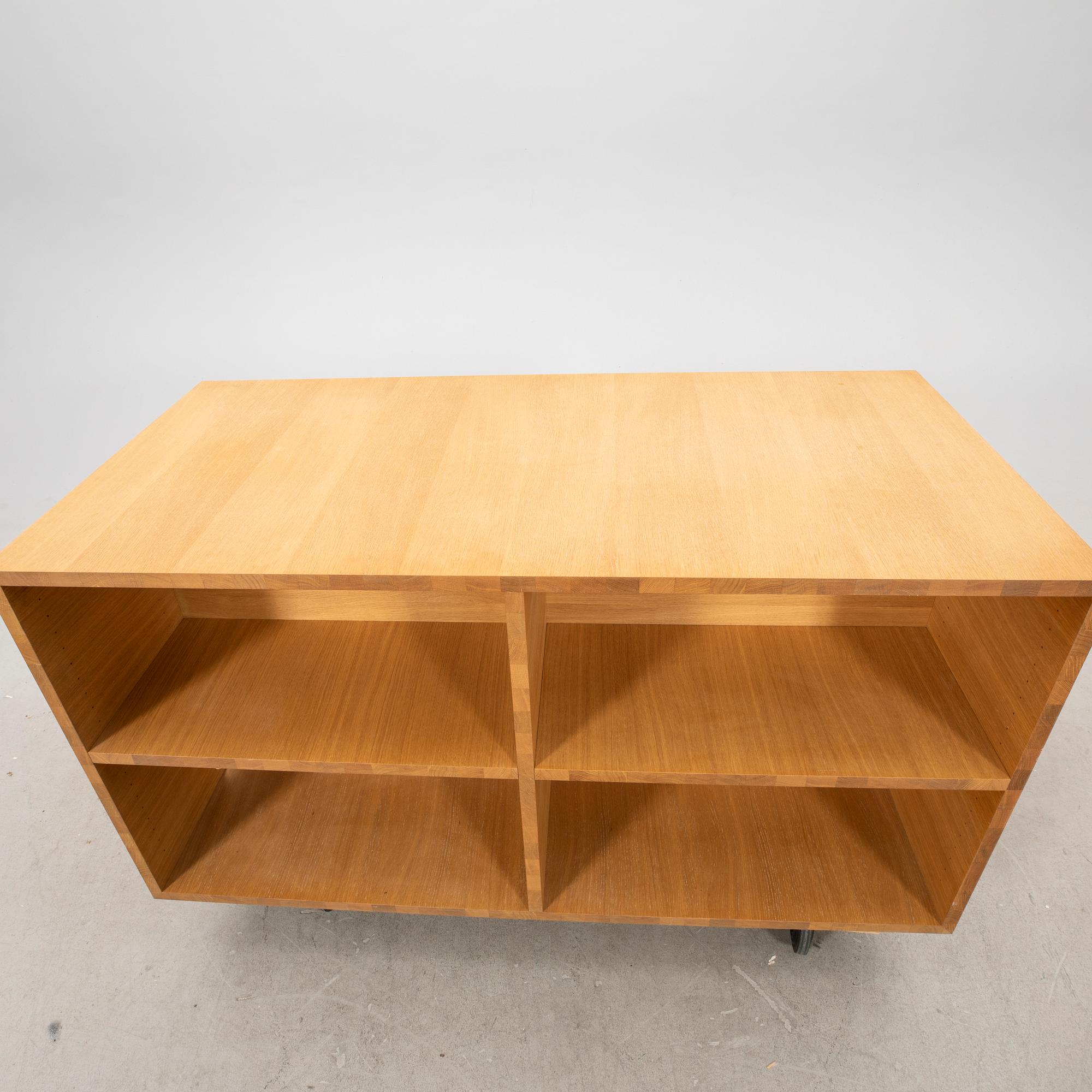 Jonas Lindvall, hylla, samtida.