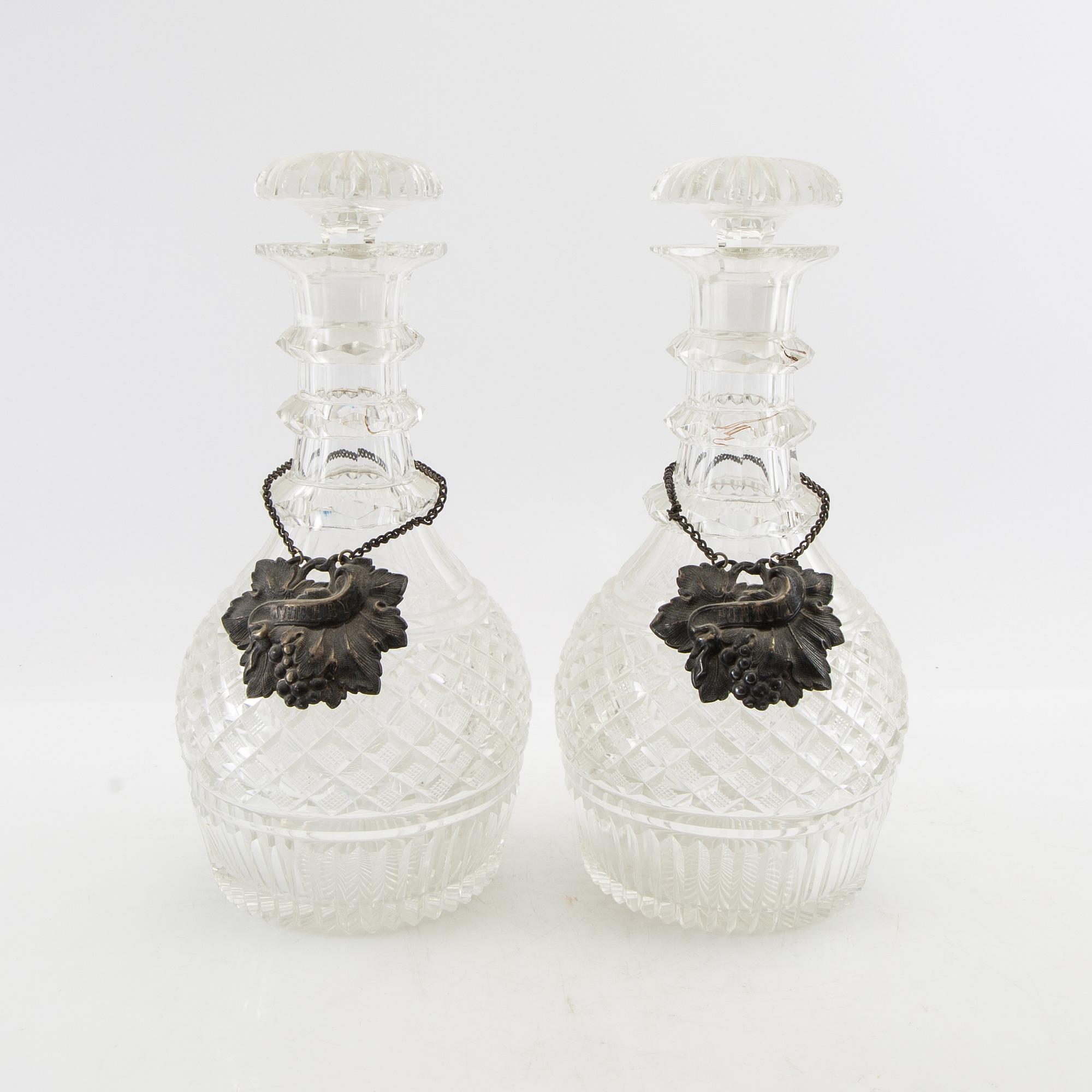 Decanters, a pair of early 20th century cut glass.