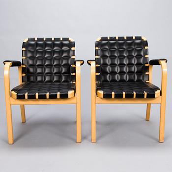ALVAR AALTO, nojatuoleja, 2 kpl, malli 45, Artek 1990-luvun loppu.
