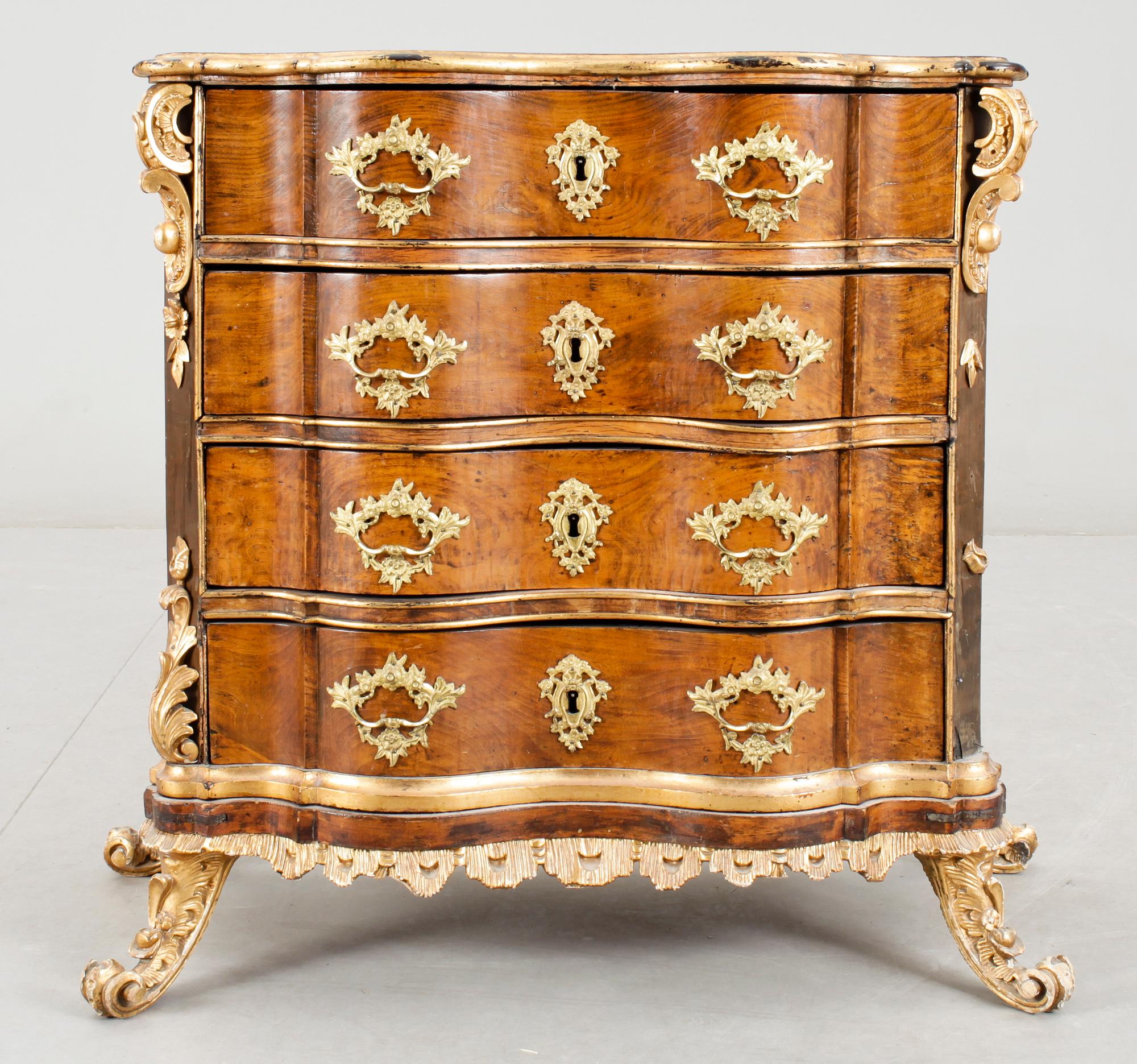 BYRÅ, senbarockstil, Danmark, 1800-tal.