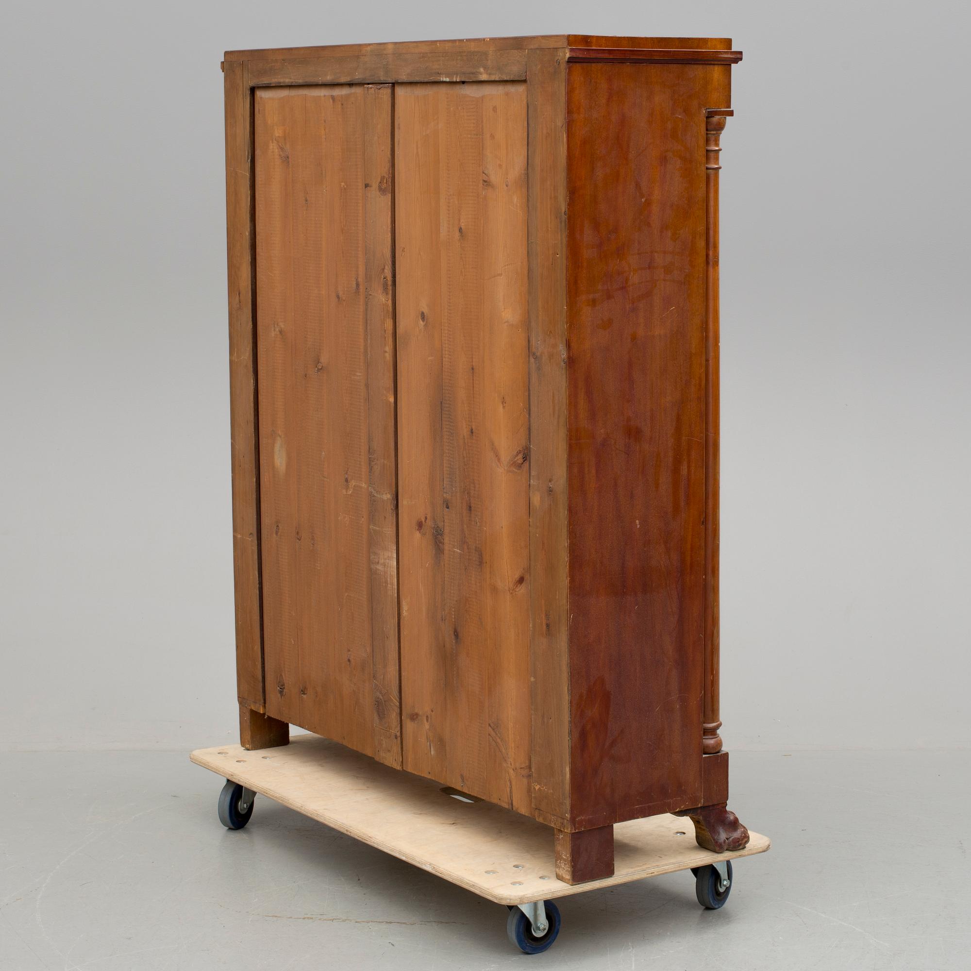 BOKHYLLA, Karl-Johan-stil, omkring sekelskiftet 1900.