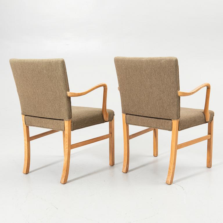 Ole Wanscher, Armchairs, 5, model “1752”, Fritz Hansen, 1940s.
