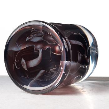 Ingeborg Lundin, vas, Ariel, "Ansikten", Orrefors 1975.