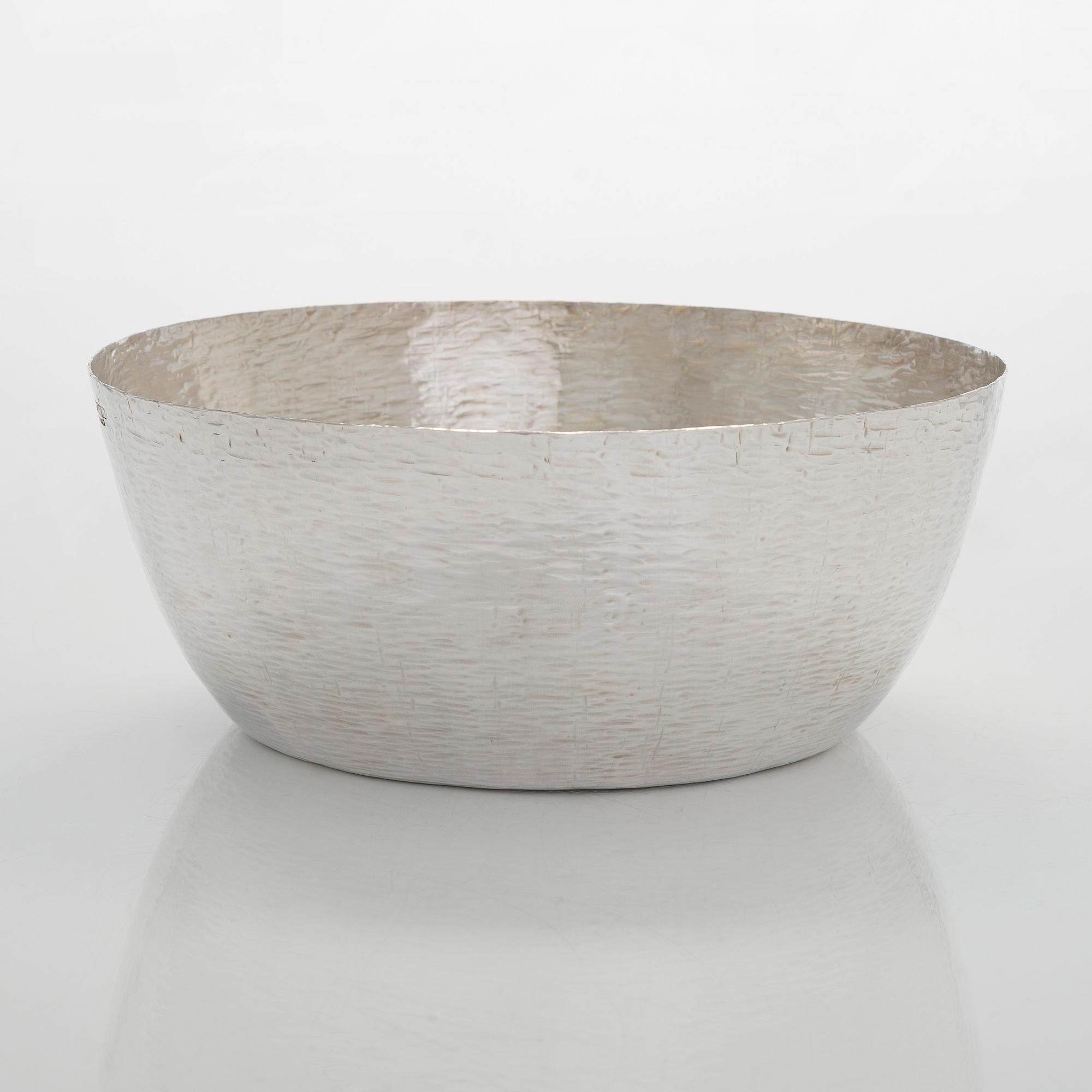 Tapio Wirkkala, boolimalja ja -kauha, hopeaa, palisanteri, Kultakeskus, Hämeenlinna, 1974.