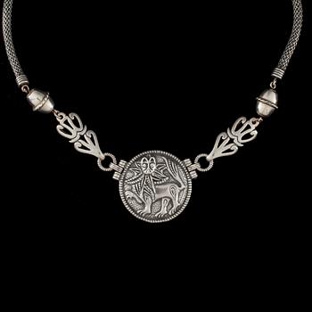 HALSSMYCKE, silver. "Sollejonet", Kalevala Koru.