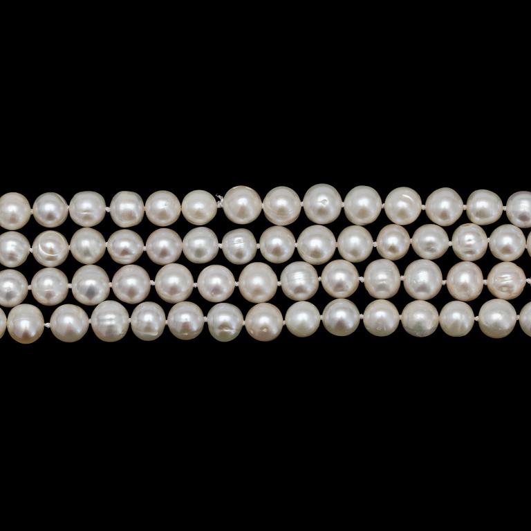 PÄRLCOLLIER, 2 st, odlade pärlor.