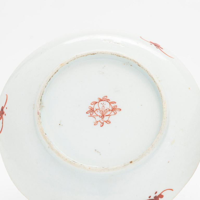 Eight porselain late Qing dynasty plates, China around 1900.