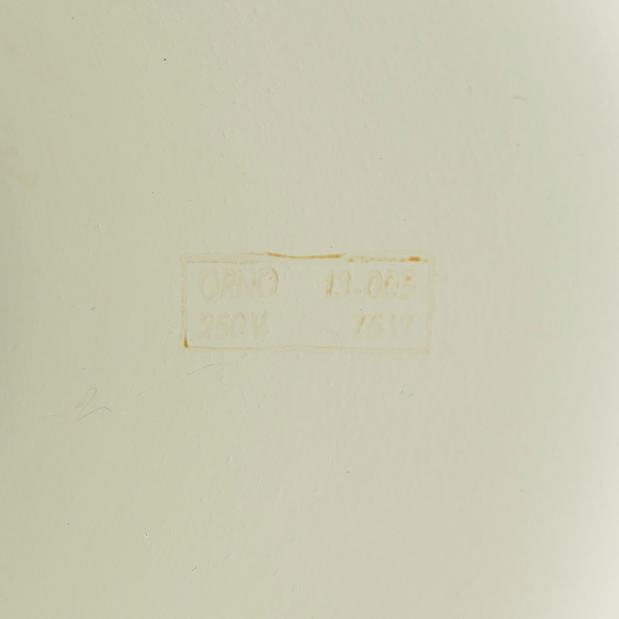 Lisa Johansson-Pape, kohdevalaisimia, 3 kpl, malli 13-005, Stockmann Orno 1900-luvun puoliväli.