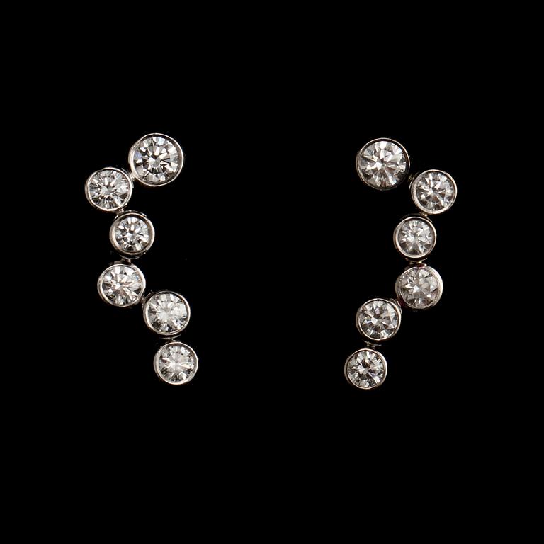 GARNITYR, 2 delar, 18k vitguld med 21 briljantslipade diamanter, Georg Jensen.  Vikt 25 g.