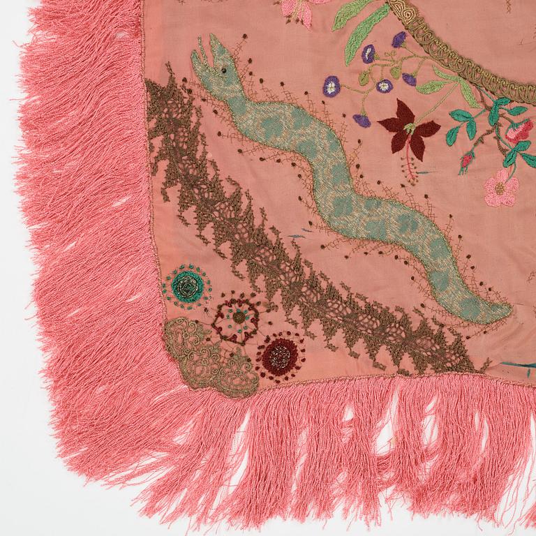 Anna Casparsson, EMBROIDERY ON SILK, ca 91 x 87,5 cm (plus fringes), designed and embroidered by Anna Casparsson.