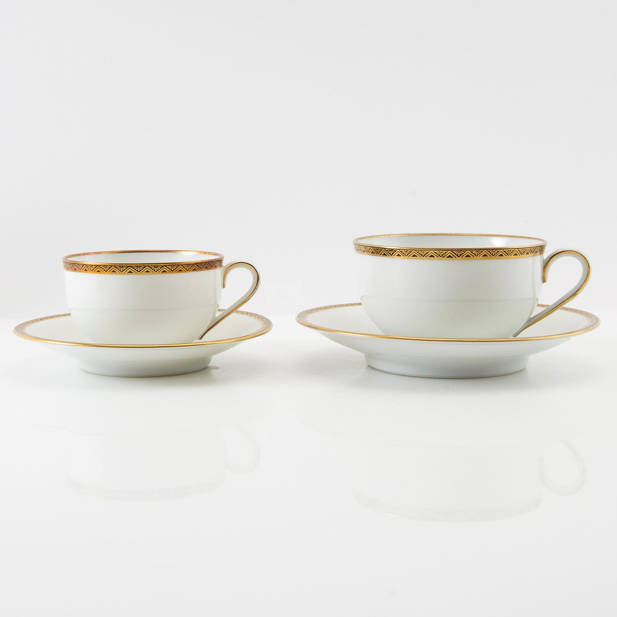 Te och kaffeservis ca 30 dlr Rosenthal/Lidköping "Isolde" 1900-talets första hälft porslin.