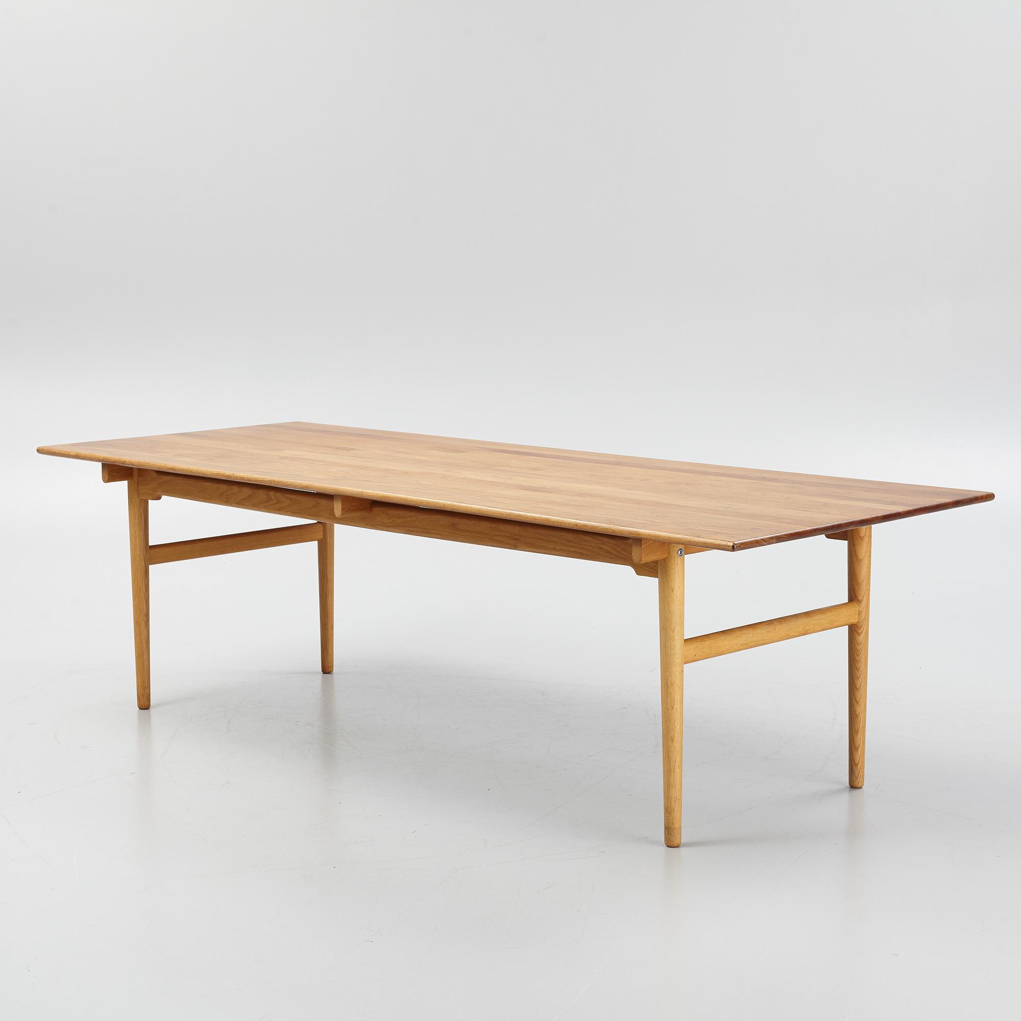 Hans J. Wegner, A 'CH-327' dining table for Carl Hansen & søn, Denmark.