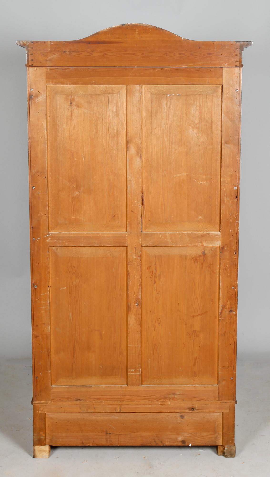 KLÄDSKÅP, sent 1800-tal.