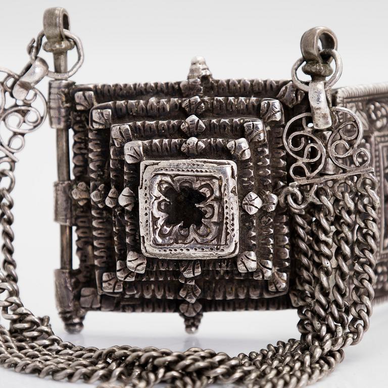 A late 19th-century silver belt, Tamil Nadu, South India.