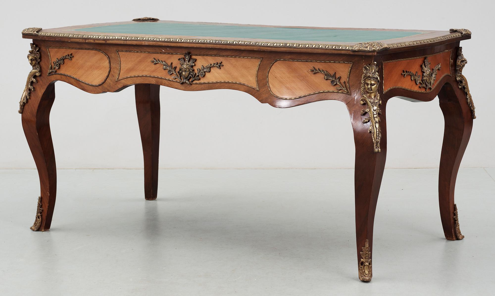 SKRIVBORD, Louis XV-stil, 1900-talets första hälft.